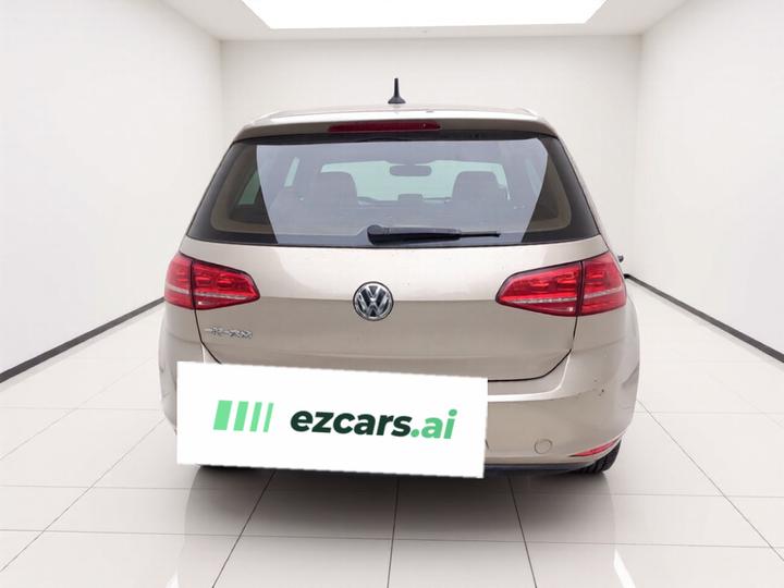 Golf 2016 1.6L AT Fashion photo 5
