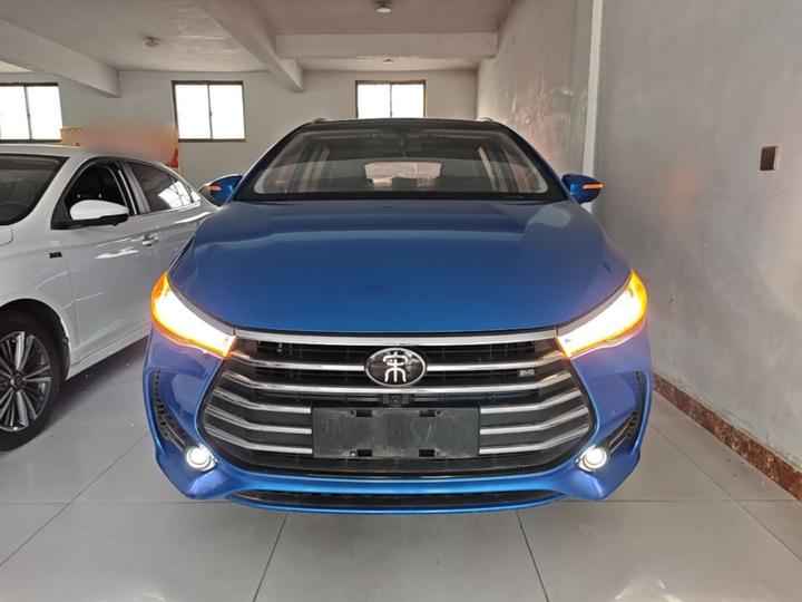 Song MAX 2017 1.5T AT Connected Premium 7-Seater photo 2