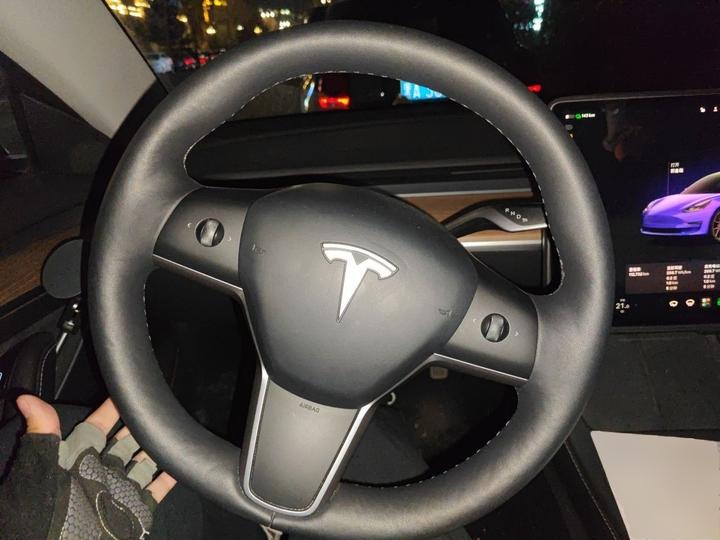 Model 3 2022 RWD photo 7