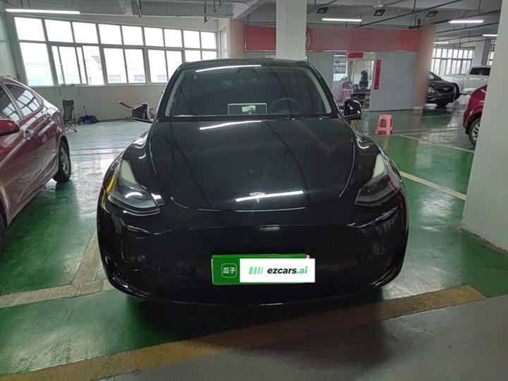 Model Y 2023 RWD photo 2