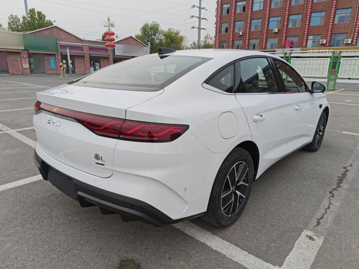 Qin L 2026 DM-i 128KM Leading photo 4