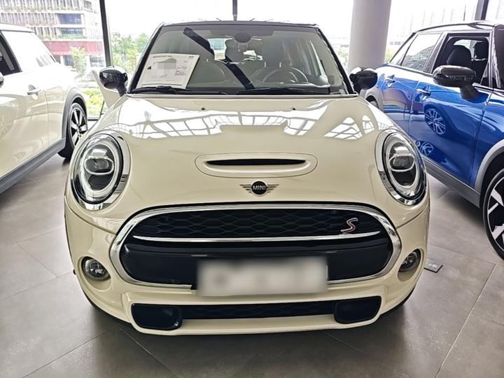 2019 2.0T COOPER S 5-Door photo 2