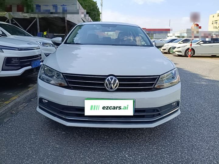Sagitar 2015 1.6L AT Comfort photo 2