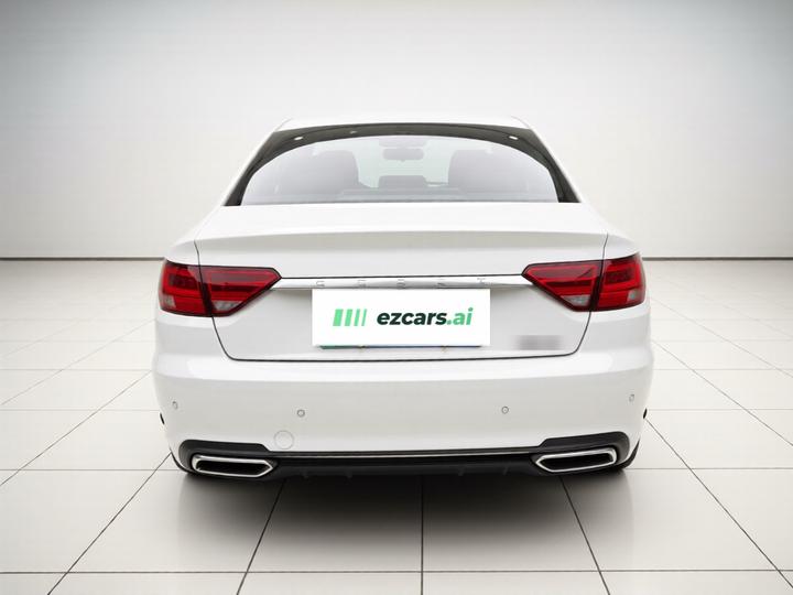 Emgrand GL 2018 1.4T DCT Elite Connected photo 3