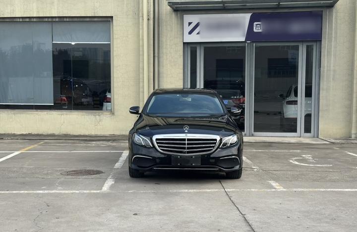 E-Class 2018 Facelift E 200 L photo 2