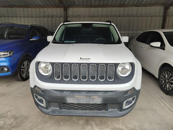 Renegade 2016 1.4T AT photo 2