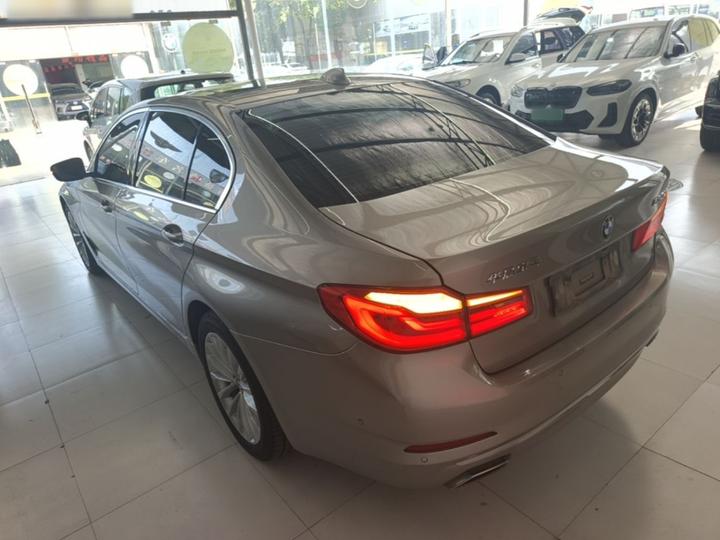5 Series 2020 530Li Exclusive Luxury photo 4