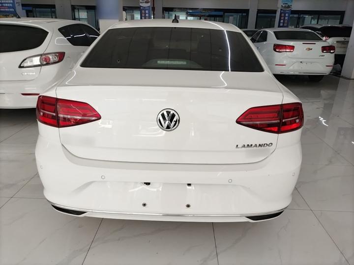 Lamando 2021 230TSI DSG photo 3