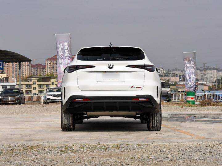 X5 PLUS 2025 1.5T DCT photo 5