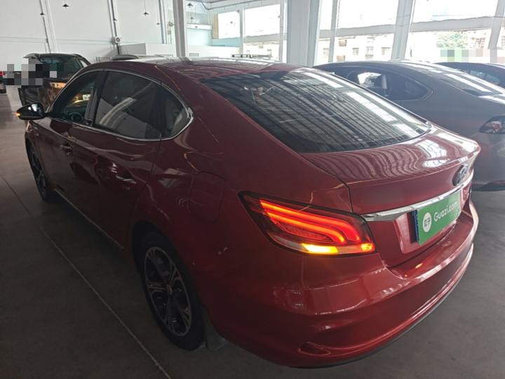 MG6 2017 20T AT Luxury Connected China V photo 4