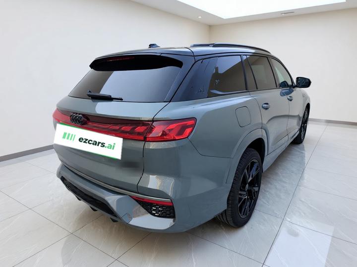 Q6 2024 45 TFSI quattro 7-Seater photo 6