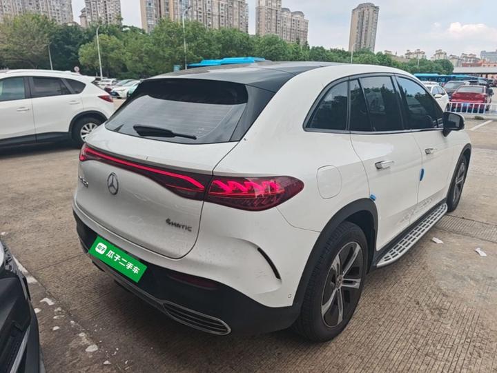 EQE SUV 2023 350 4MATIC photo 6