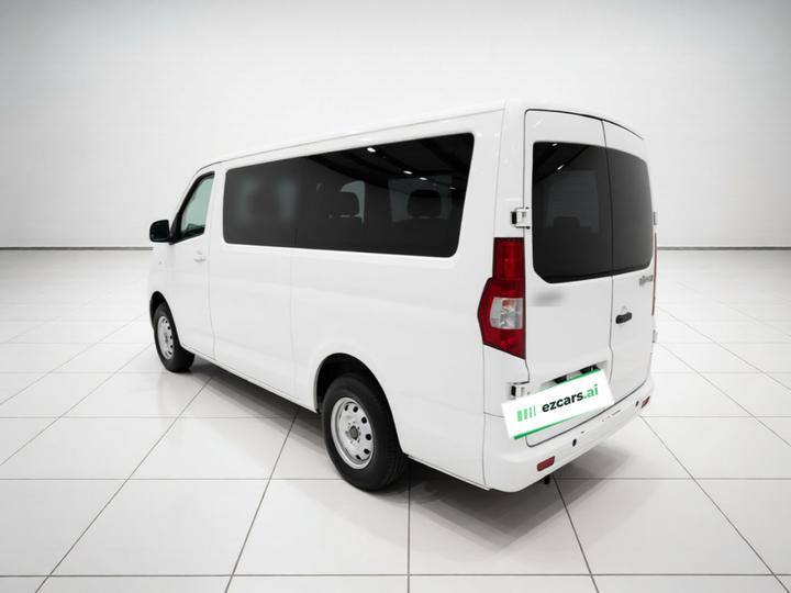 Changan EM80 2025 Comfort 6-Seater 300km photo 4