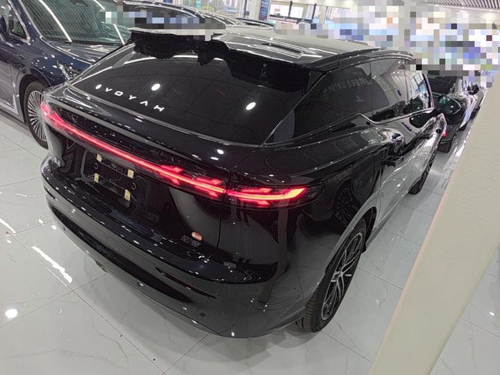 Voyah 2025 AWD Qiankun photo 4