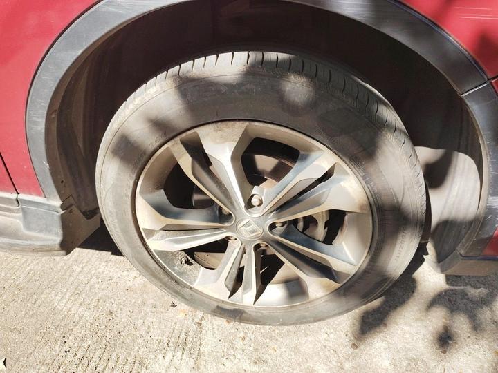 Luxgen 6 SUV 2015 1.8T photo 8