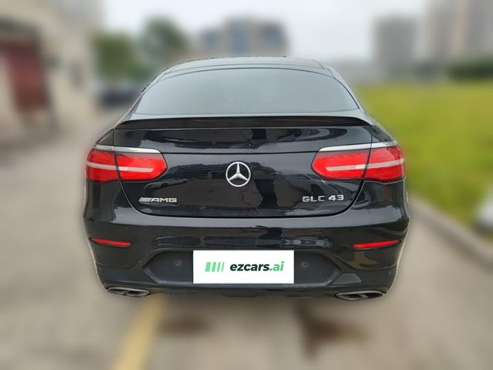 GLC Coupe AMG 2017 AMG GLC 43 4MATIC Coupe SUV photo 5