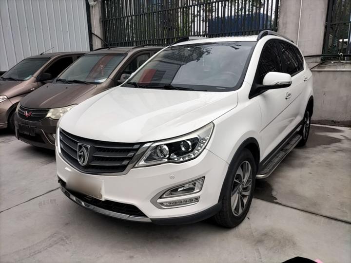 560 2016 1.8L iAMT Luxury