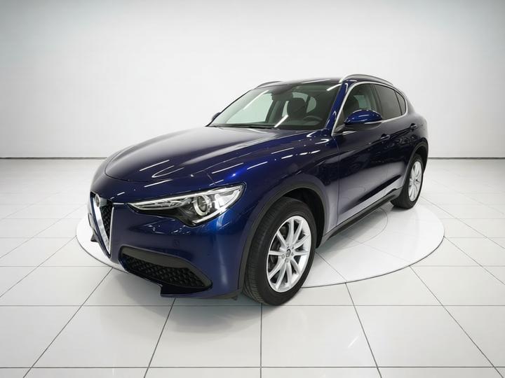 Alfa Romeo Stelvio 2017 2.0T 200HP Luxury