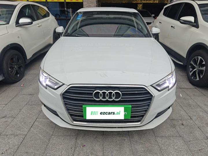A3 2017 Sportback 35 TFSI Progressive photo 2