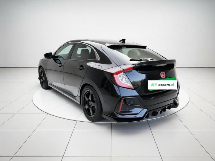 Civic 2021 HATCHBACK 220TURBO MT photo 4