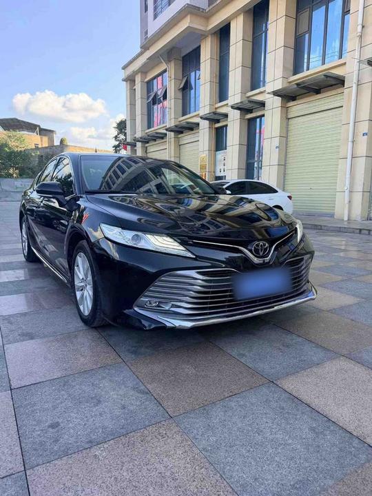 Camry 2018 2.0G Luxury photo 2