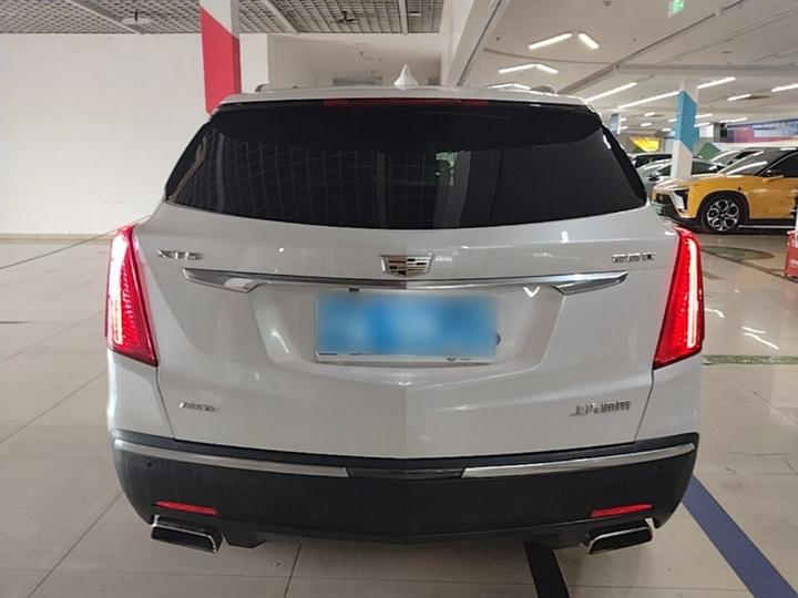 XT5 2018 28T AWD Luxury photo 3