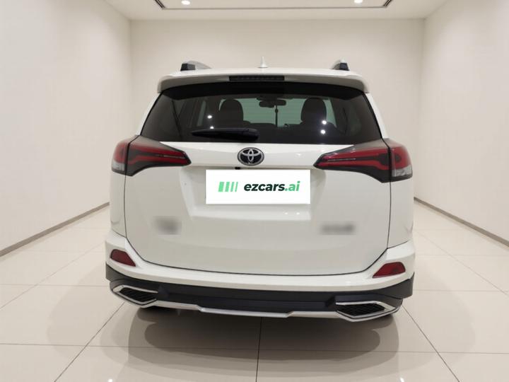 RAV4 2016 2.0L CVT RWD Comfort China V photo 5