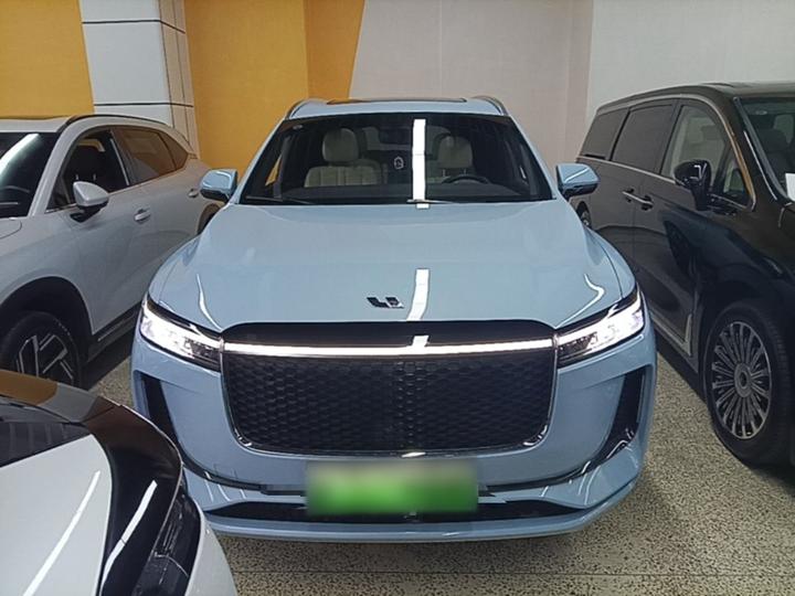 Li Auto ONE 2020 EREV 6-Seater photo 2