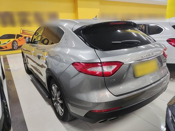 Levante 2016 3.0T Standard photo 4