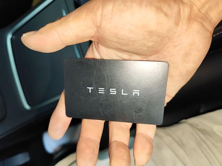 Model Y 2023 RWD photo 8