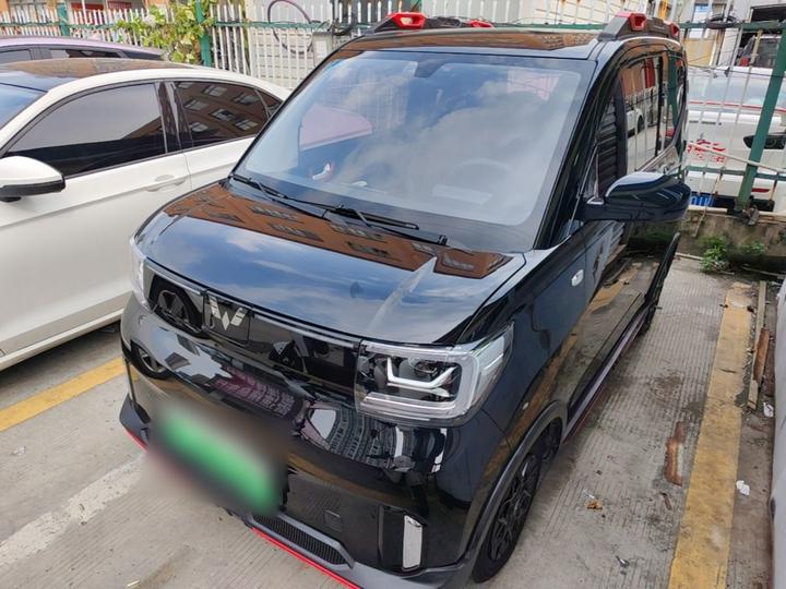 Hongguang MINIEV 2022 GAMEBOY 200km LFP