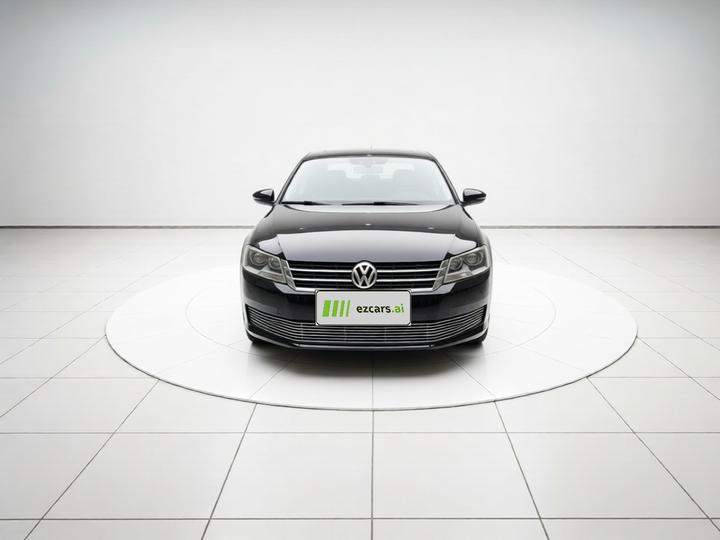 Lavida 2013 Facelift Classic 1.6L MT photo 2