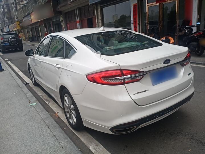 Mondeo 2018 EcoBoost 180 Fashion photo 4
