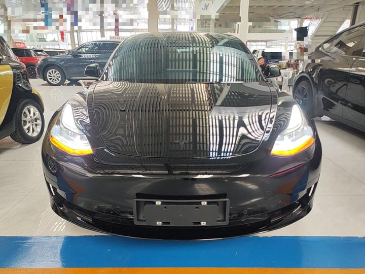 Model 3 2022 RWD photo 2