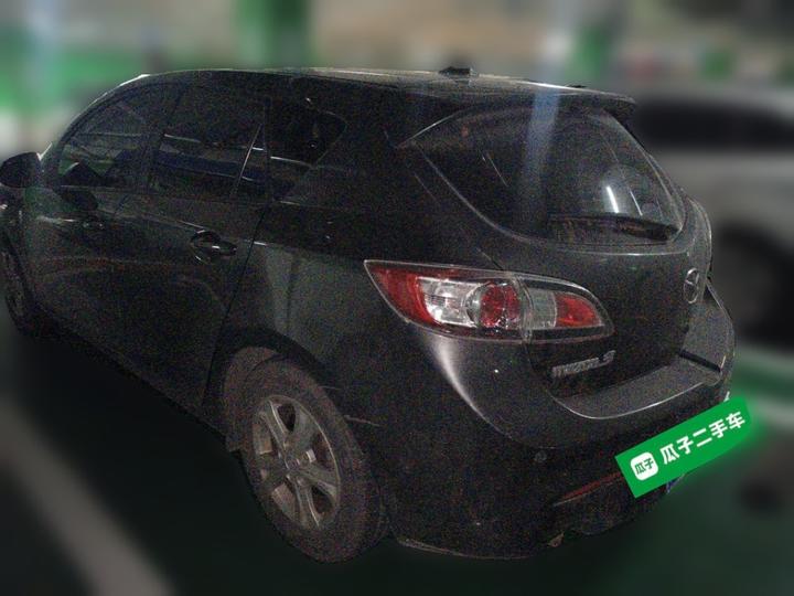 3 Imported 2010 Hatchback 1.6 AT Luxury photo 4