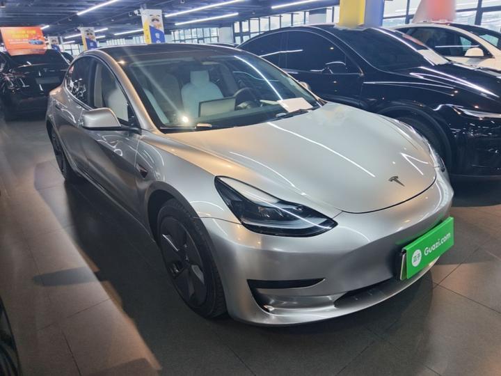 Model 3 2022 RWD photo 3
