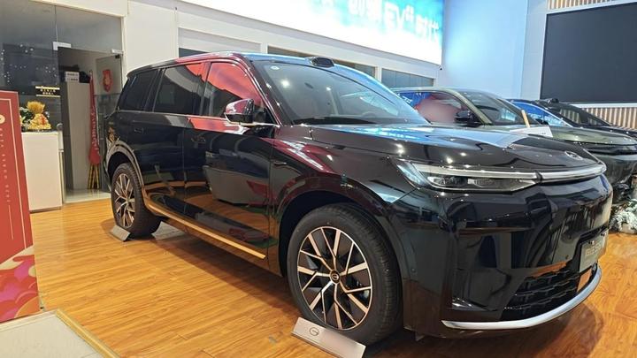GAC Trumpchi S9 2025 Qiankun Max 6-Seater