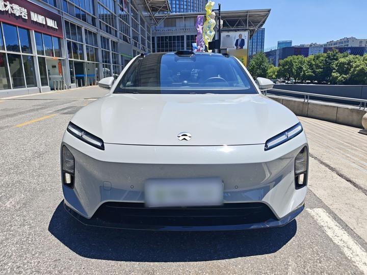 ET5T 2025 75kWh Touring photo 2