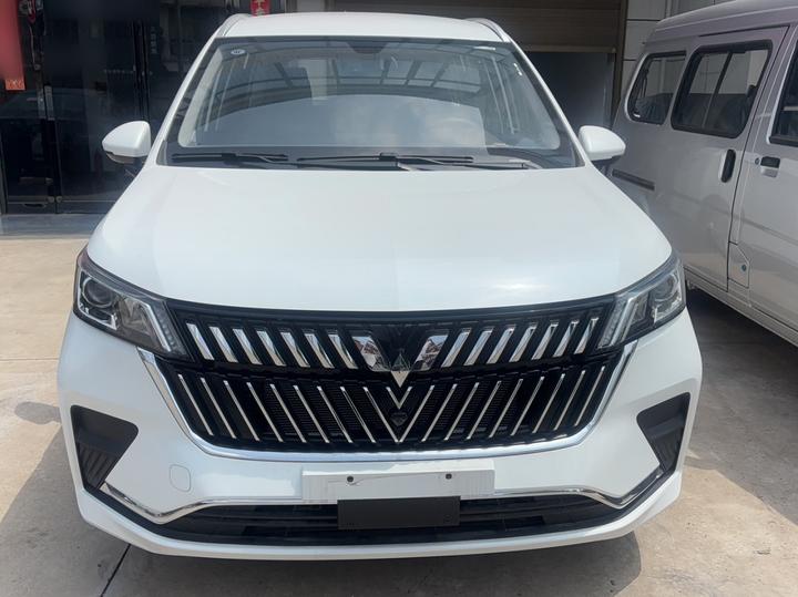 Wuling 2022 1.5L MT Elite photo 2
