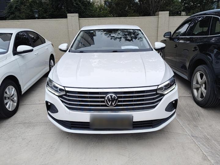 Lavida 2024 1.5L AT photo 2