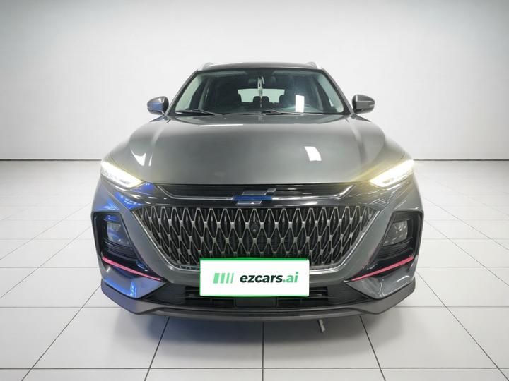X7 PLUS 2022 1.5T AT Premium 7-Seater photo 2