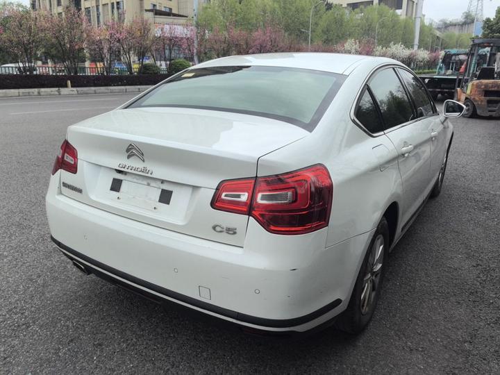 C5 2014 2.0L AT photo 4