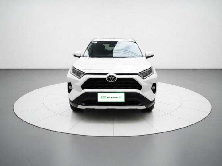 RAV4 2022 2.0L CVT RWD Plus photo 2