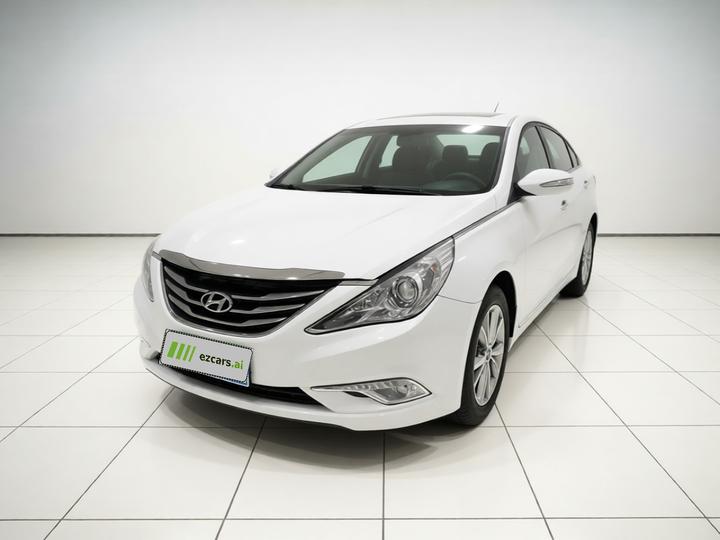 Sonata 2014 2.0L AT Luxury