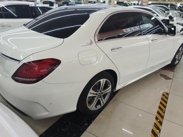 C-Class 2019 Facelift C 260 L Sport photo 4