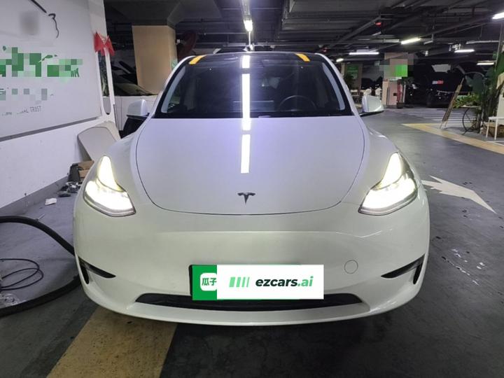 Model Y 2022 Performance AWD photo 2
