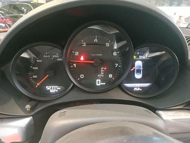 718 2018 Boxster 2.0T photo 7