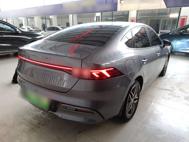 Qin PLUS 2021 EV 400KM Luxury photo 4