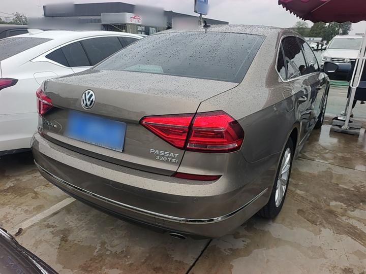Passat 2017 330TSI DSG photo 3
