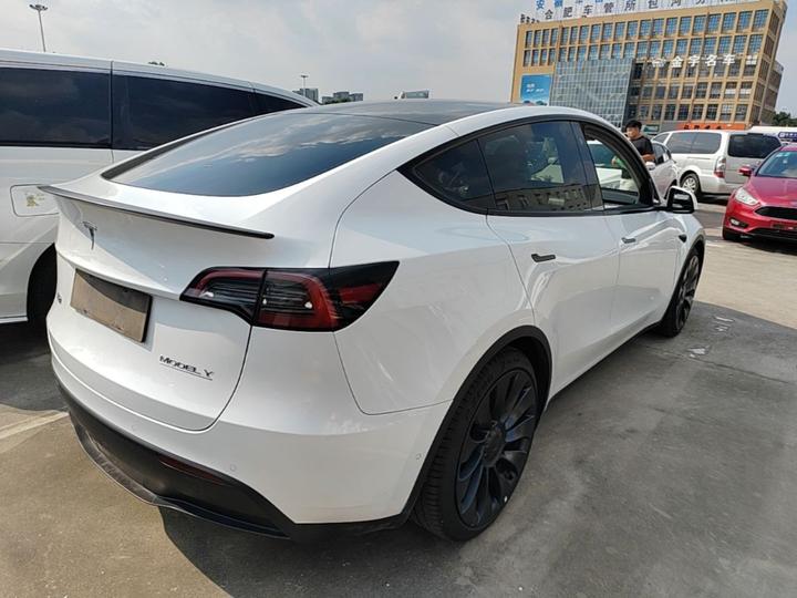Model Y 2023 Performance AWD photo 4